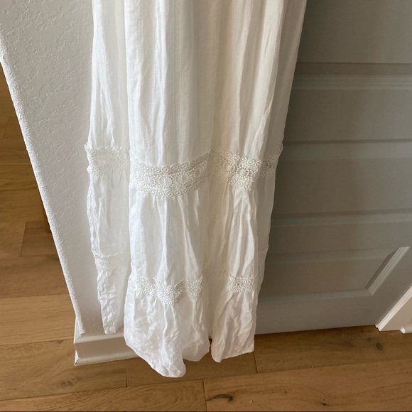 NWT Lulu’s Light Breeze White Striped Crochet Lace Tiered Maxi Dress - Picture 4 of 6